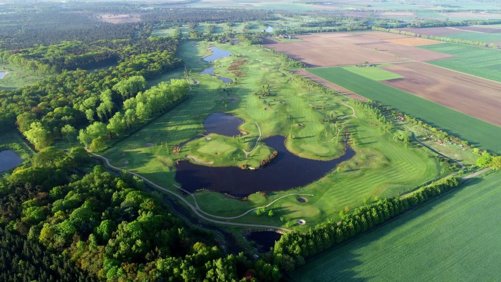 Aerial view of a hole at Prise d'Eau